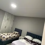 Apartment Nikbibaj